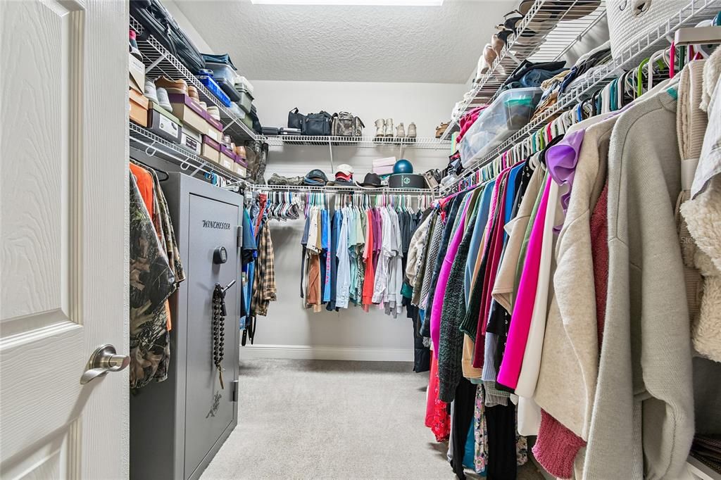 For Sale: $519,900 (3 beds, 2 baths, 1603 Square Feet)