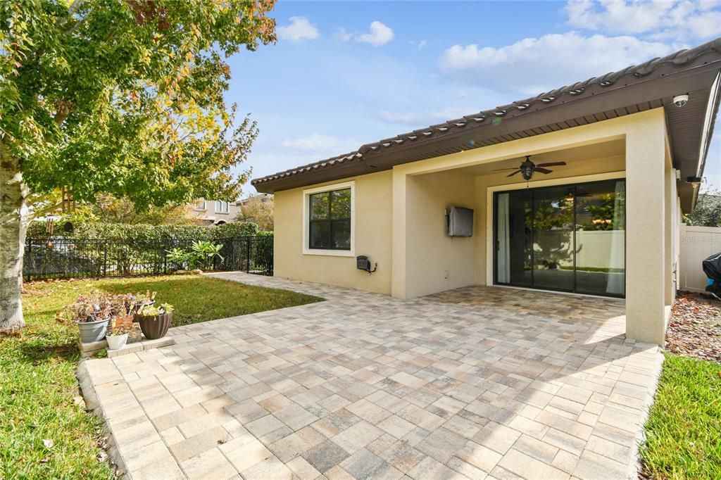 For Sale: $519,900 (3 beds, 2 baths, 1603 Square Feet)