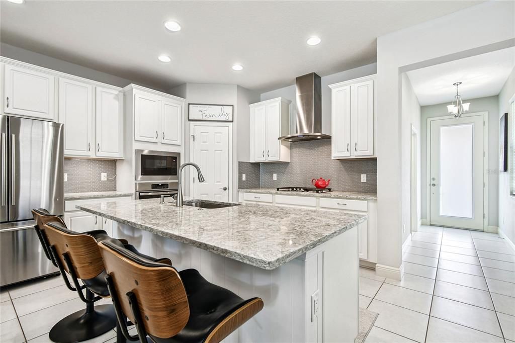 For Sale: $519,900 (3 beds, 2 baths, 1603 Square Feet)