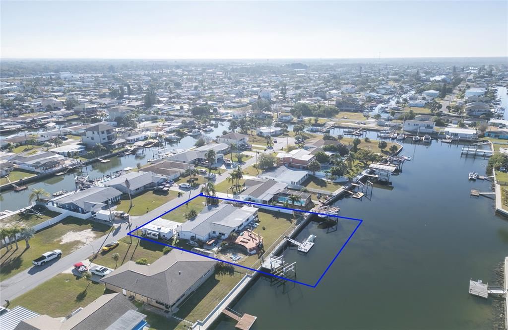 待售: $329,900 (4 贝兹, 3 浴室, 2484 平方英尺)