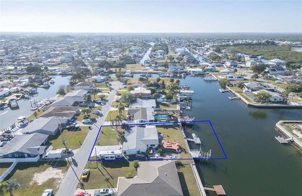 待售: $329,900 (4 贝兹, 3 浴室, 2484 平方英尺)