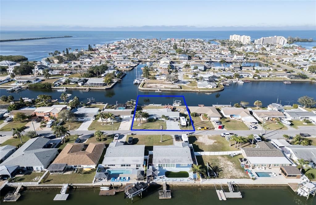 待售: $329,900 (4 贝兹, 3 浴室, 2484 平方英尺)