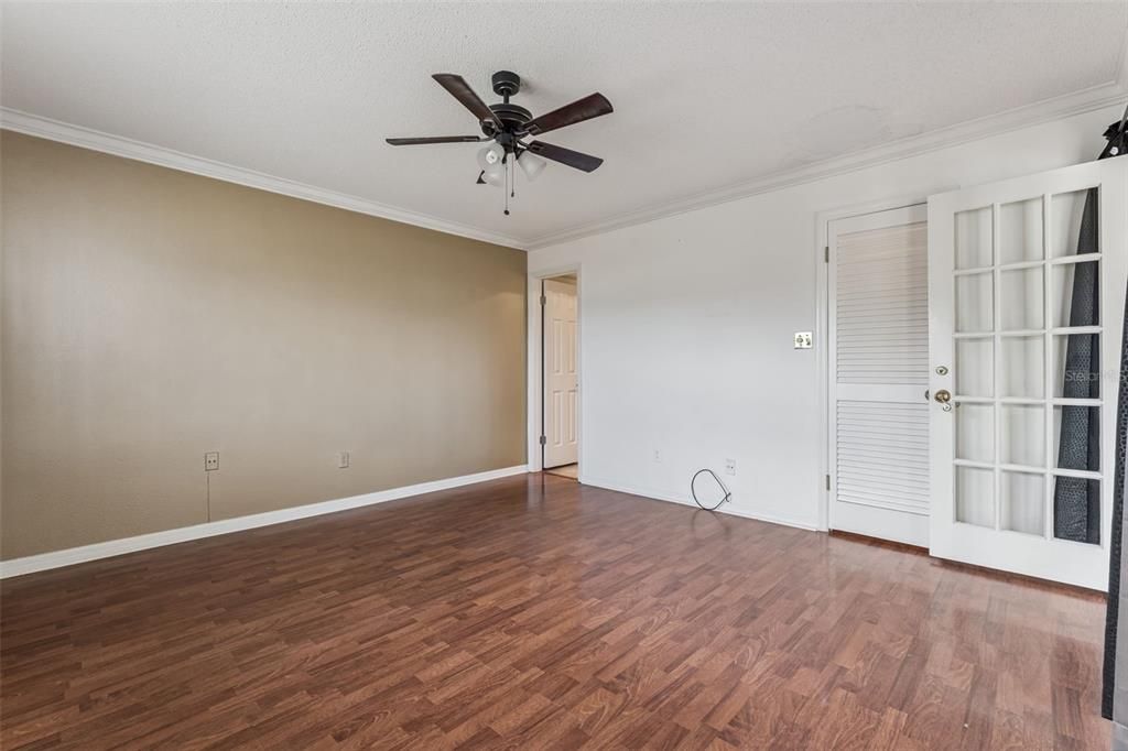 На продажу: $340,000 (2 спален, 2 ванн, 1262 Квадратных фут)