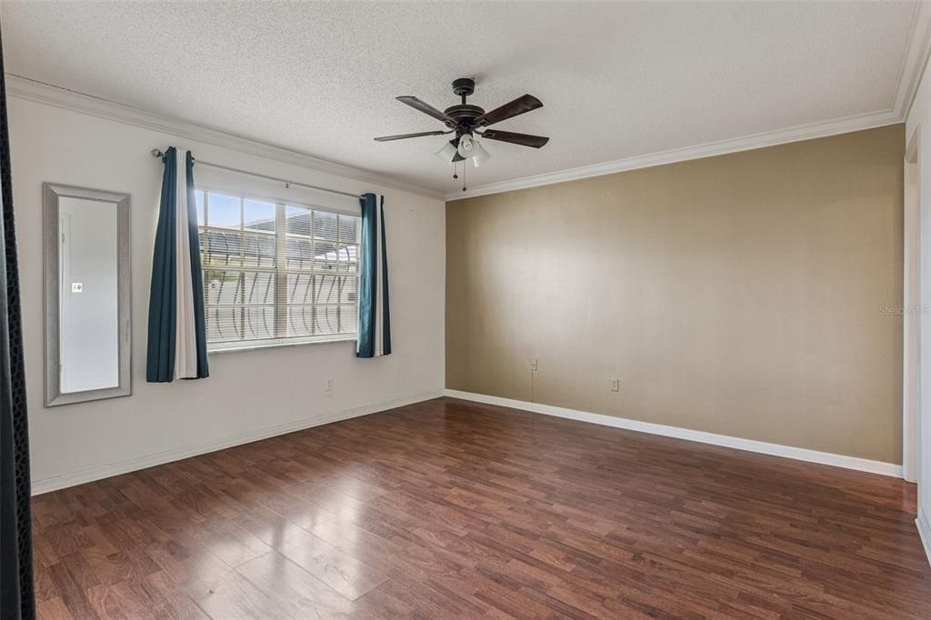 На продажу: $340,000 (2 спален, 2 ванн, 1262 Квадратных фут)