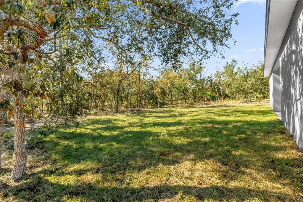 For Sale: $309,900 (4 beds, 3 baths, 1827 Square Feet)