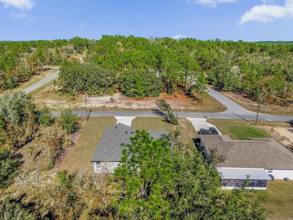 For Sale: $309,900 (4 beds, 3 baths, 1827 Square Feet)