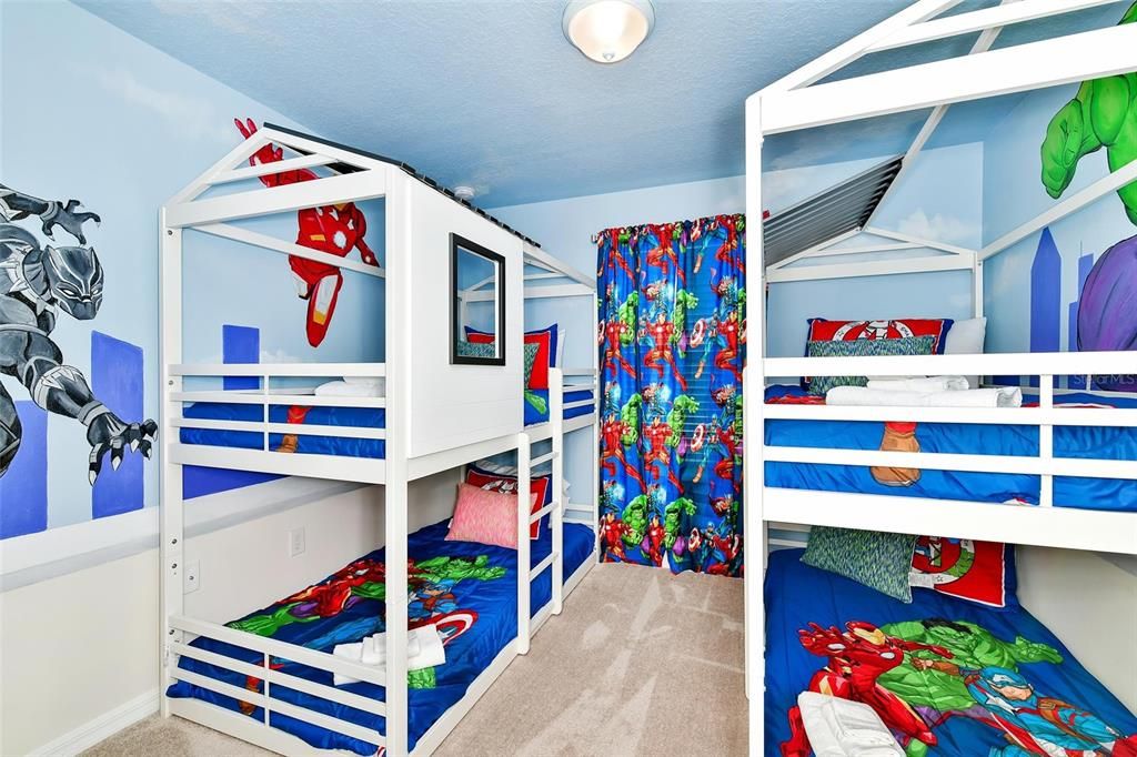 For Sale: $509,000 (5 beds, 4 baths, 2355 Square Feet)