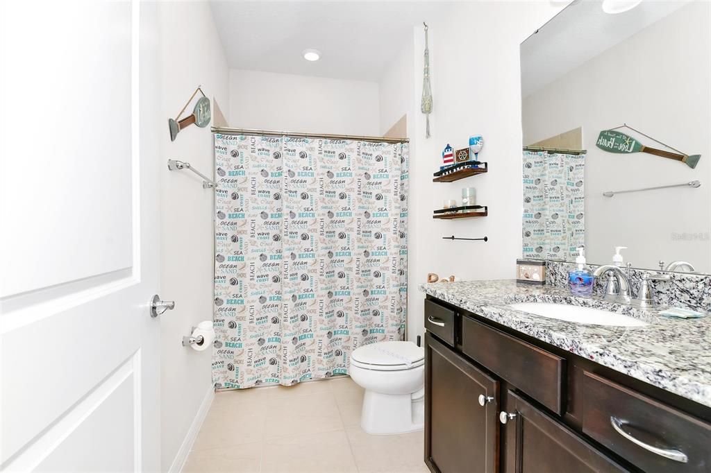 For Sale: $509,000 (5 beds, 4 baths, 2355 Square Feet)