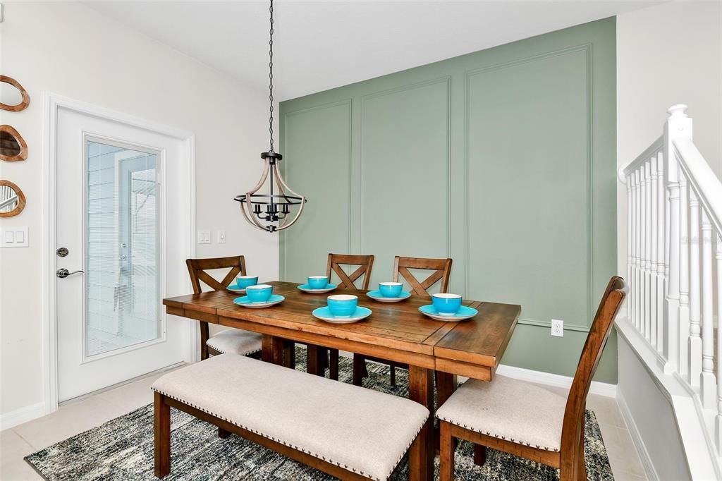 For Sale: $509,000 (5 beds, 4 baths, 2355 Square Feet)