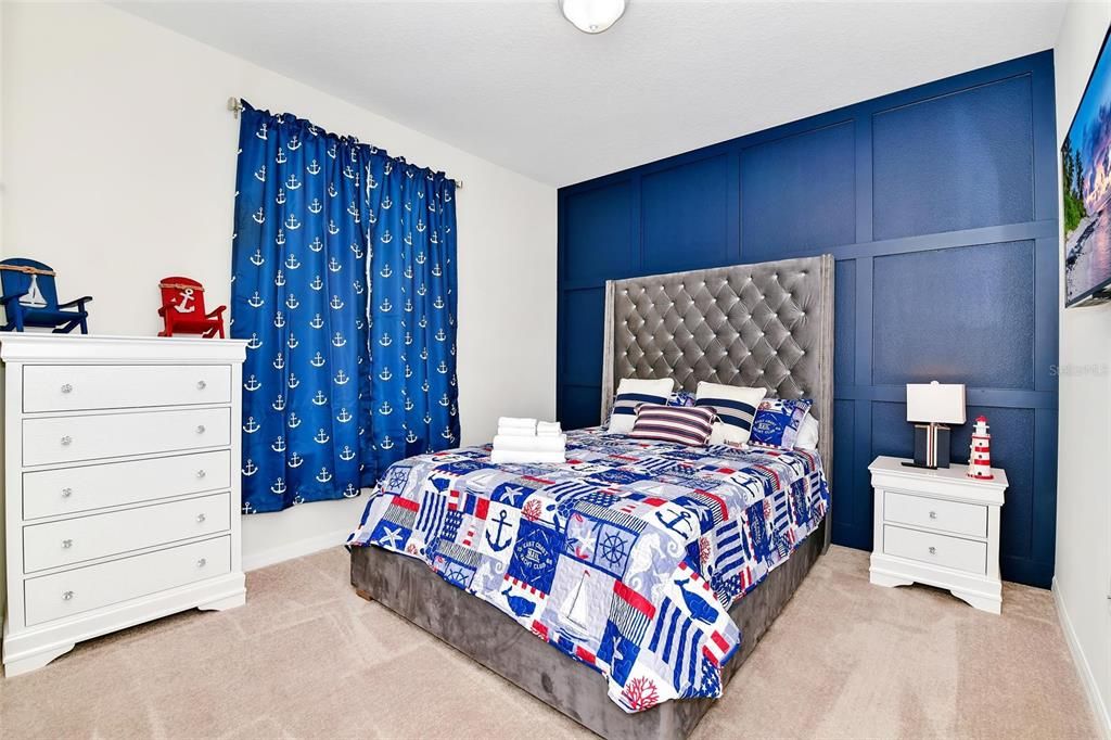 For Sale: $509,000 (5 beds, 4 baths, 2355 Square Feet)