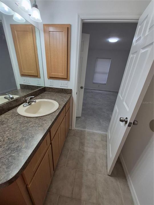 В аренду: $1,595 (3 спален, 2 ванн, 1448 Квадратных фут)