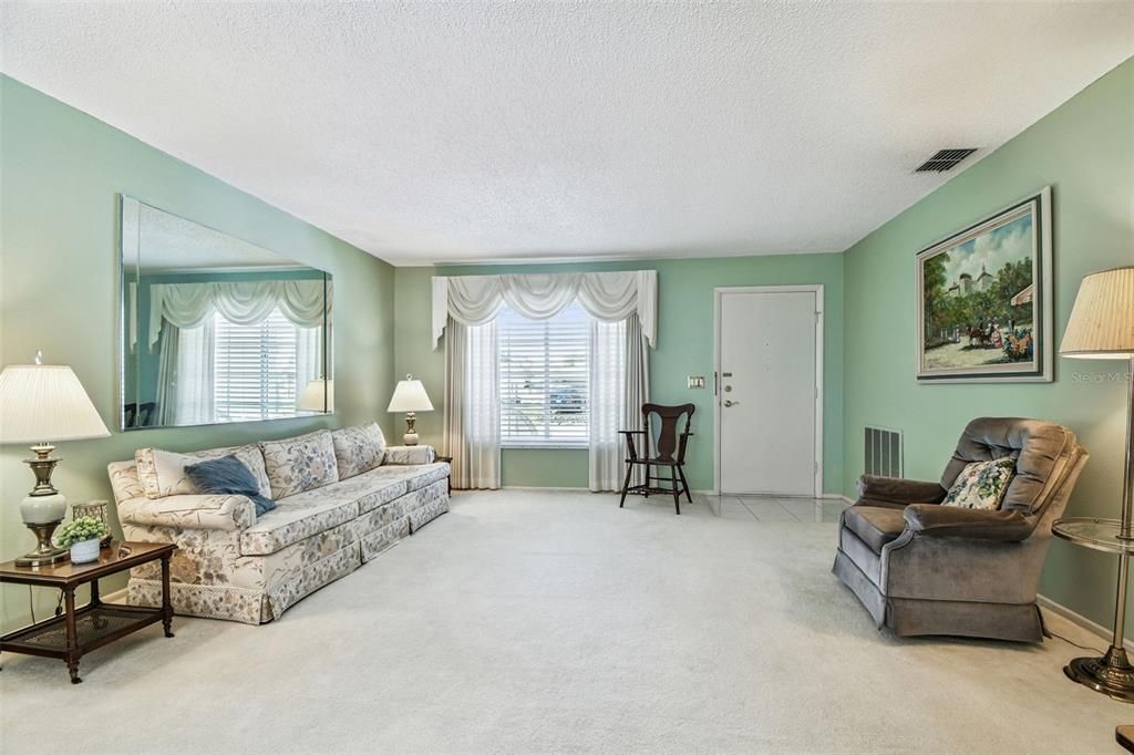 待售: $374,916 (2 贝兹, 2 浴室, 1535 平方英尺)