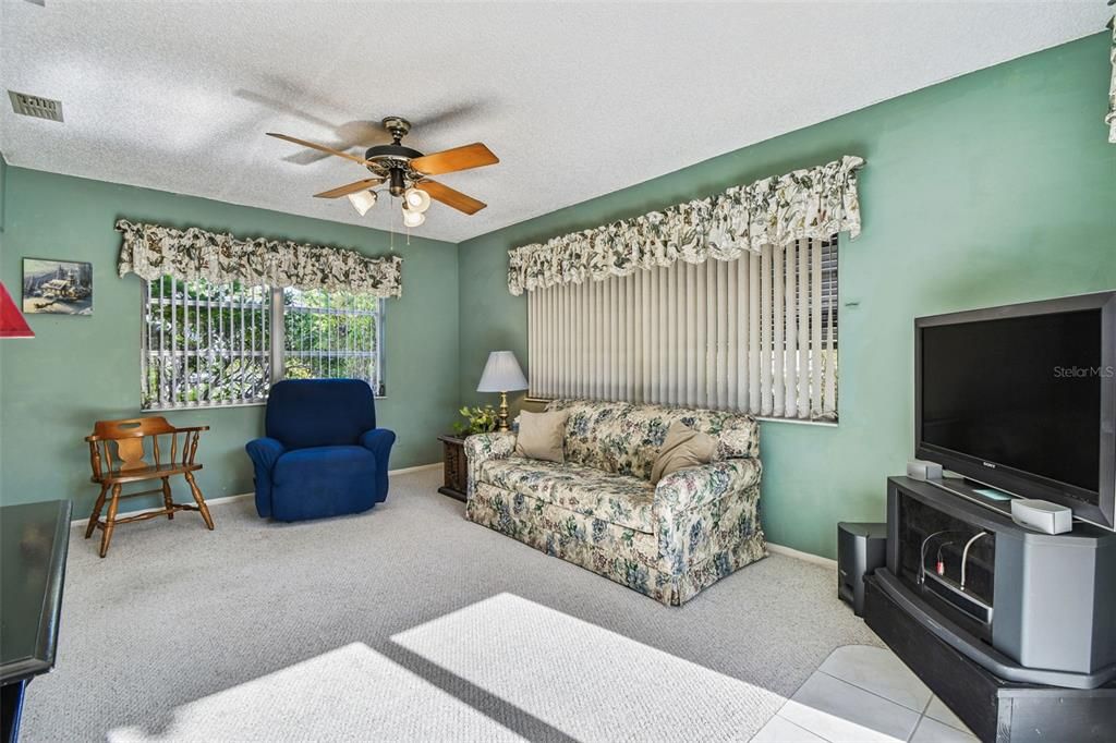 待售: $374,916 (2 贝兹, 2 浴室, 1535 平方英尺)