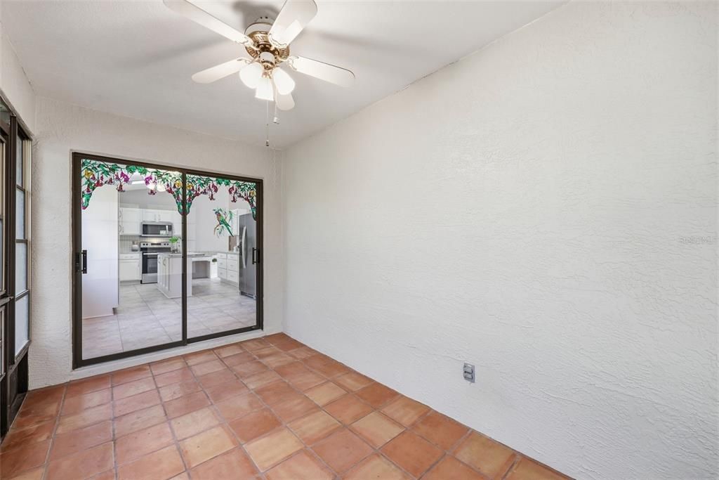 For Sale: $267,300 (3 beds, 2 baths, 1660 Square Feet)