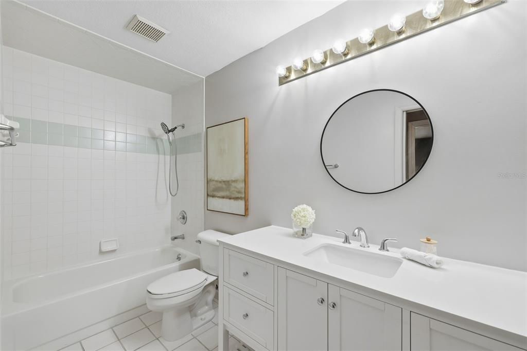 For Sale: $267,300 (3 beds, 2 baths, 1660 Square Feet)