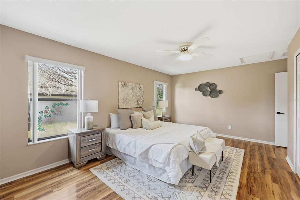 For Sale: $267,300 (3 beds, 2 baths, 1660 Square Feet)