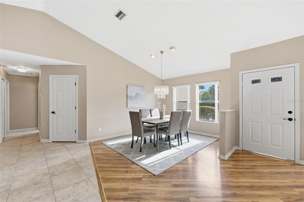 For Sale: $267,300 (3 beds, 2 baths, 1660 Square Feet)