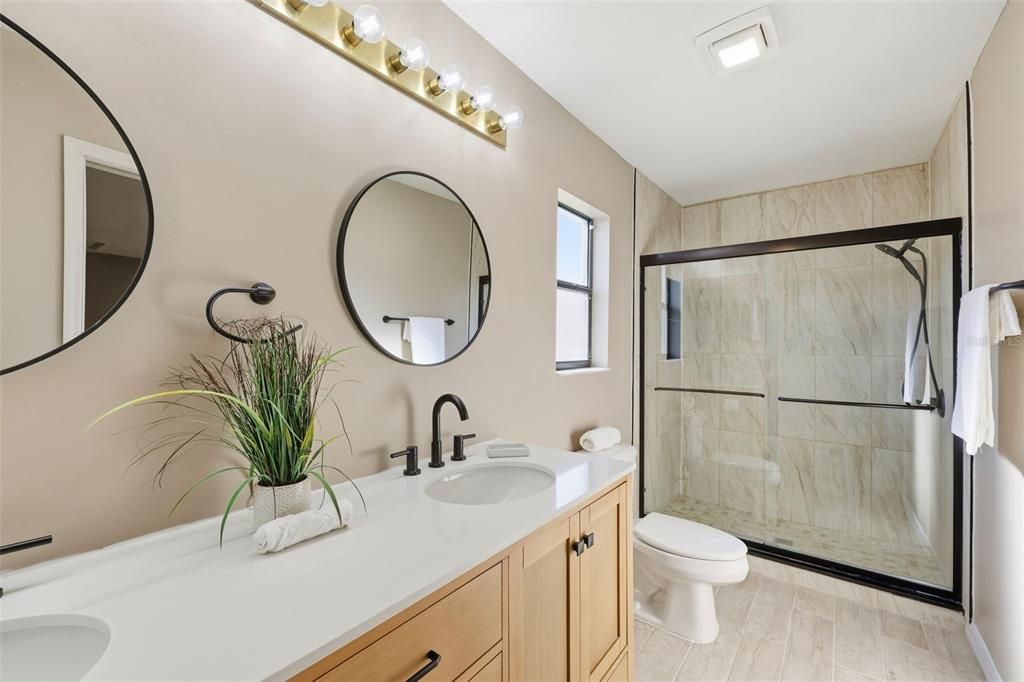 For Sale: $267,300 (3 beds, 2 baths, 1660 Square Feet)