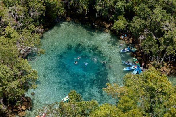 For Sale: $267,300 (3 beds, 2 baths, 1660 Square Feet)