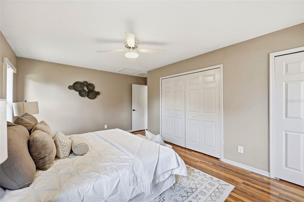 For Sale: $267,300 (3 beds, 2 baths, 1660 Square Feet)