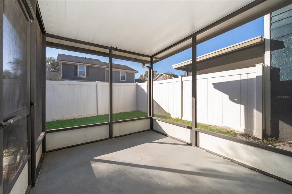 For Sale: $299,000 (3 beds, 2 baths, 1178 Square Feet)