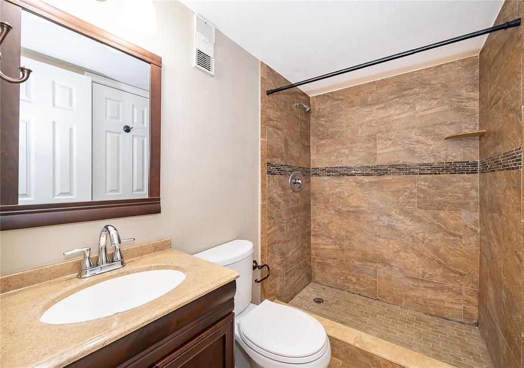 For Sale: $299,000 (3 beds, 2 baths, 1178 Square Feet)