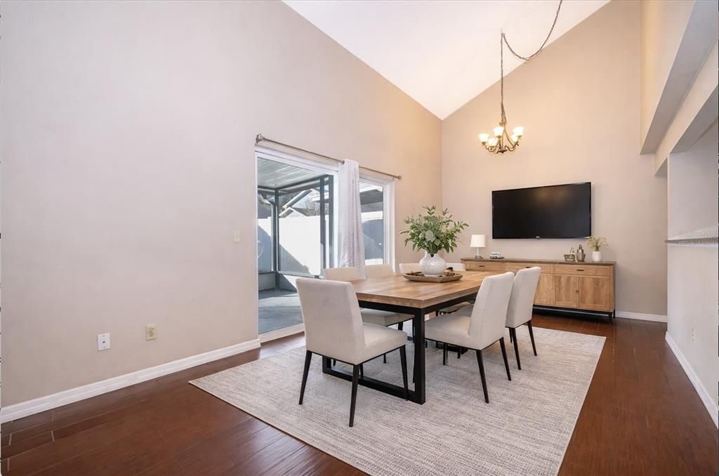 For Sale: $299,000 (3 beds, 2 baths, 1178 Square Feet)