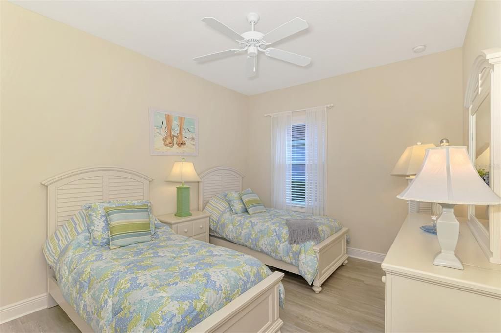 На продажу: $675,000 (3 спален, 2 ванн, 2237 Квадратных фут)