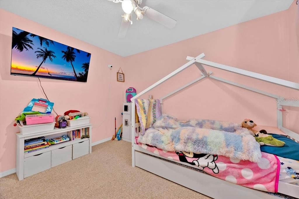 En Venta: $352,000 (3 camas, 2 baños, 1282 Pies cuadrados)