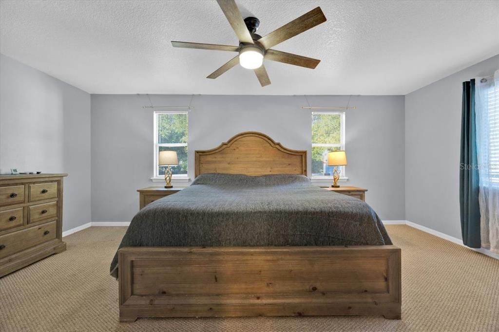 En Venta: $352,000 (3 camas, 2 baños, 1282 Pies cuadrados)