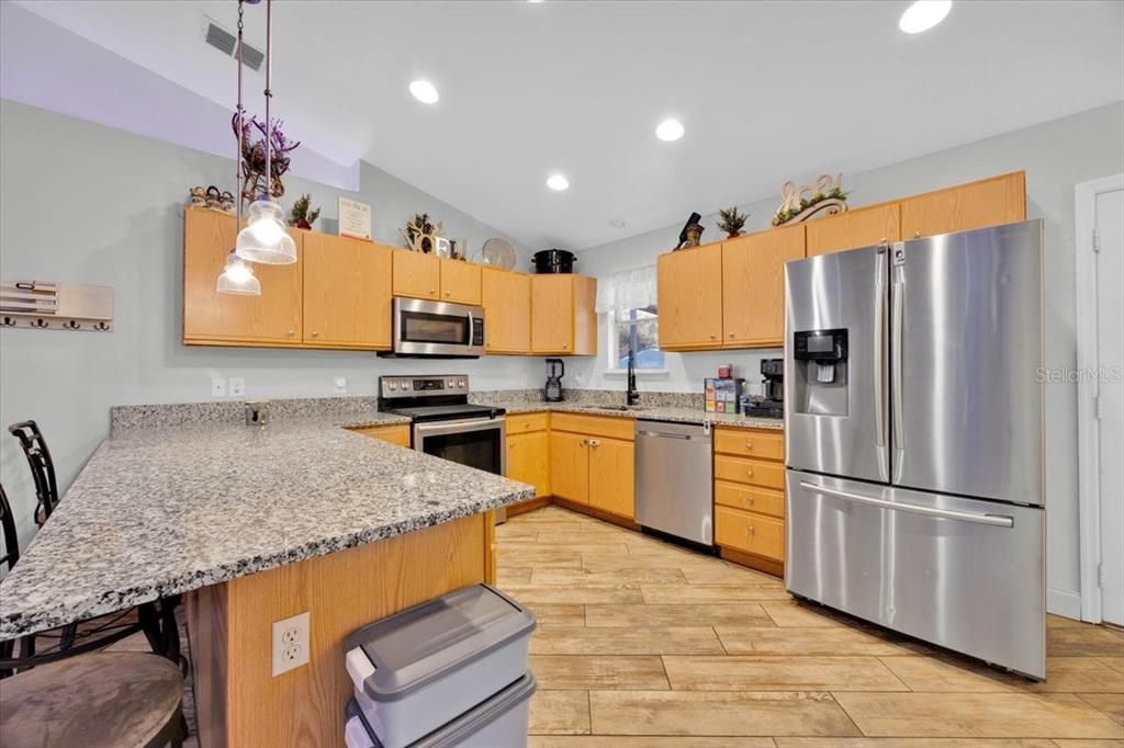 En Venta: $352,000 (3 camas, 2 baños, 1282 Pies cuadrados)