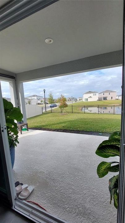 For Sale: $398,000 (4 beds, 3 baths, 2106 Square Feet)