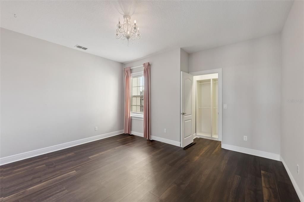 En Renta: $10,500 (5 camas, 4 baños, 4929 Pies cuadrados)