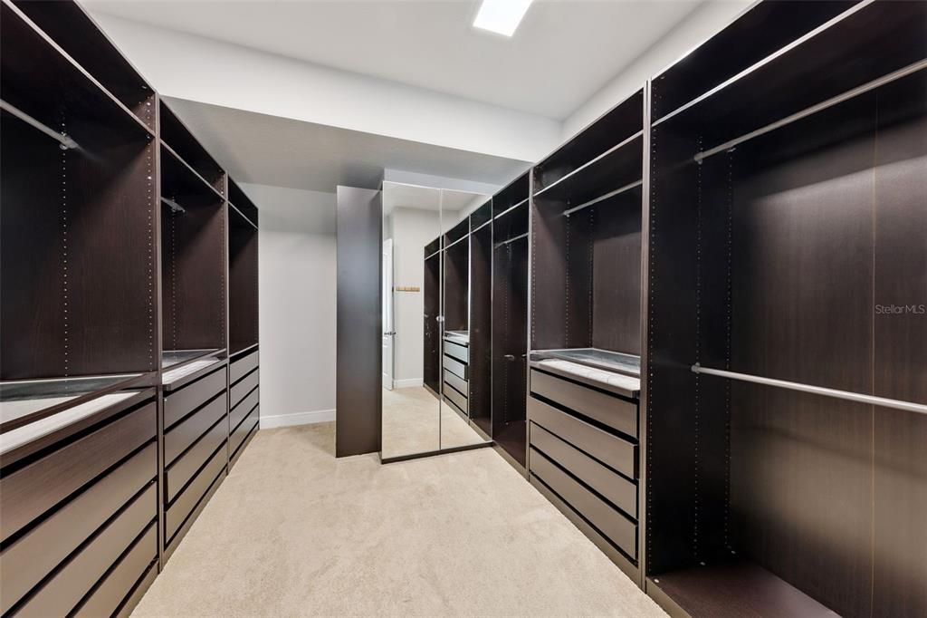 En Renta: $10,500 (5 camas, 4 baños, 4929 Pies cuadrados)