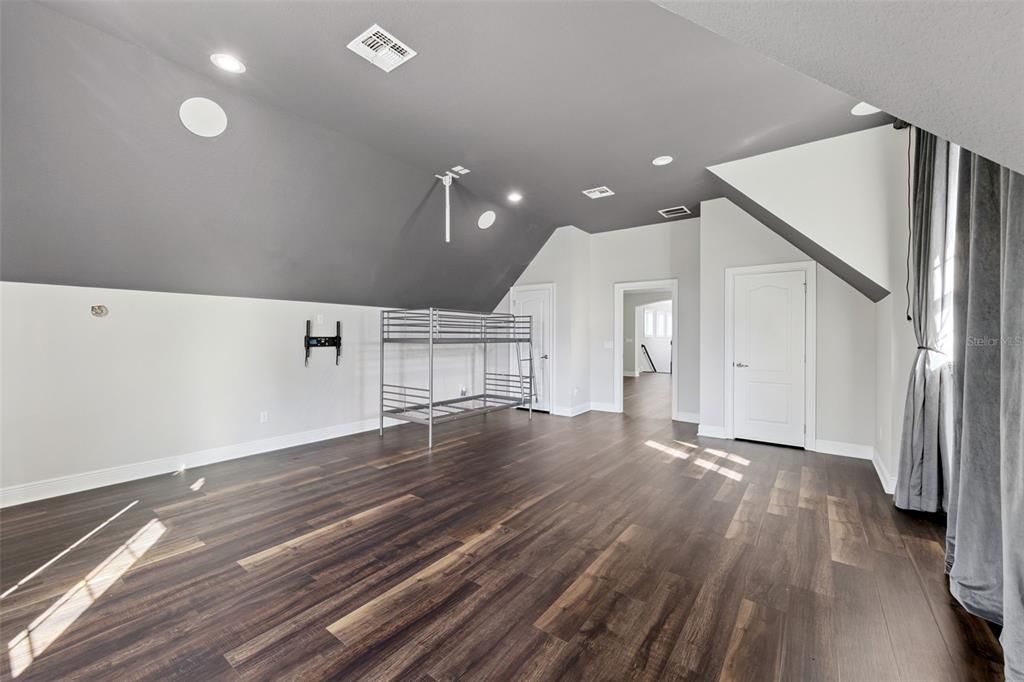 En Renta: $10,500 (5 camas, 4 baños, 4929 Pies cuadrados)