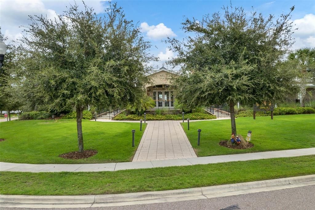 En Renta: $10,500 (5 camas, 4 baños, 4929 Pies cuadrados)