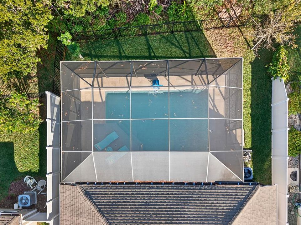 For Sale: $575,000 (4 beds, 3 baths, 2041 Square Feet)