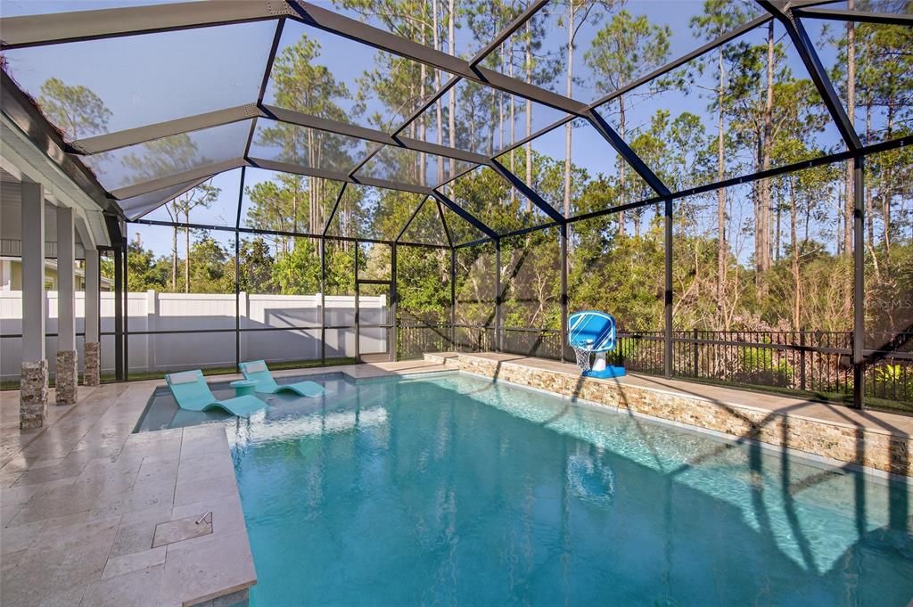 For Sale: $575,000 (4 beds, 3 baths, 2041 Square Feet)