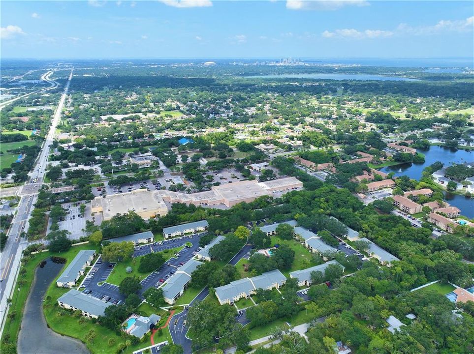 For Sale: $185,000 (2 beds, 2 baths, 910 Square Feet)