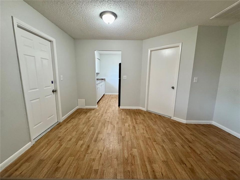 En Venta: $215,000 (3 camas, 1 baños, 1195 Pies cuadrados)