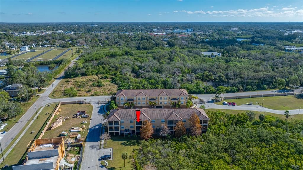 For Sale: $439,900 (3 beds, 3 baths, 2122 Square Feet)