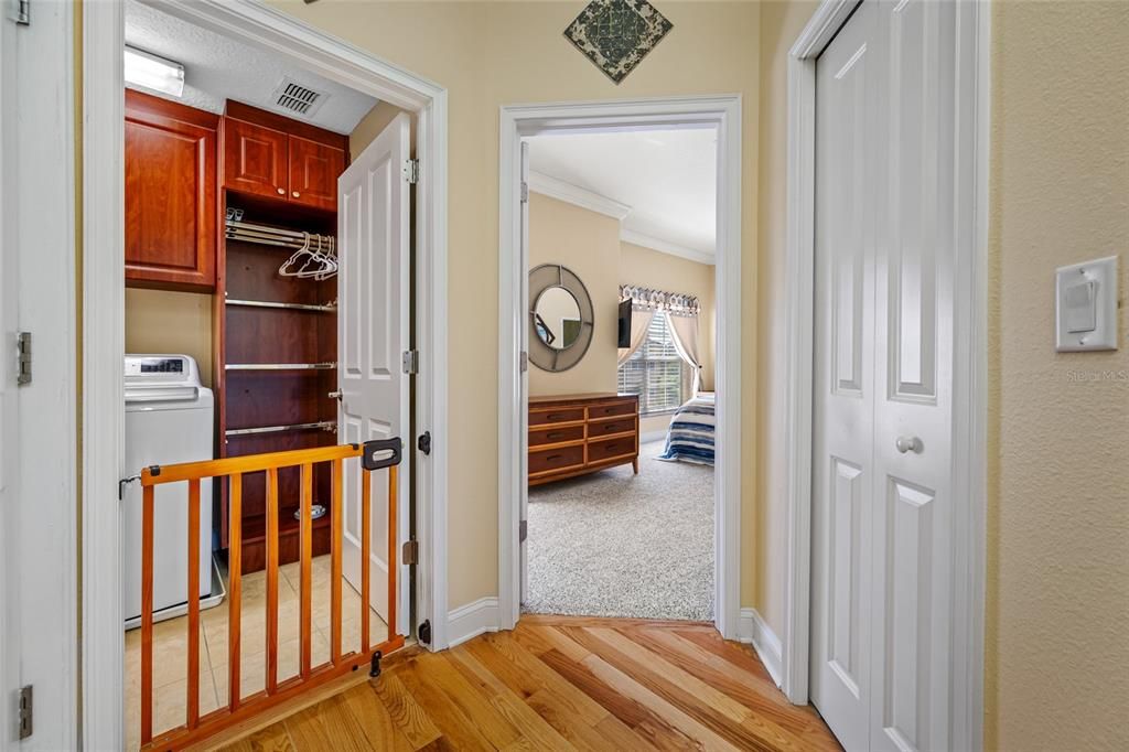 For Sale: $439,900 (3 beds, 3 baths, 2122 Square Feet)