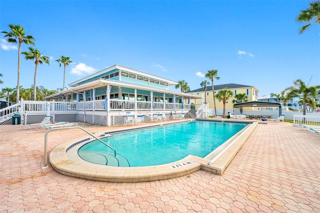 For Sale: $439,900 (3 beds, 3 baths, 2122 Square Feet)