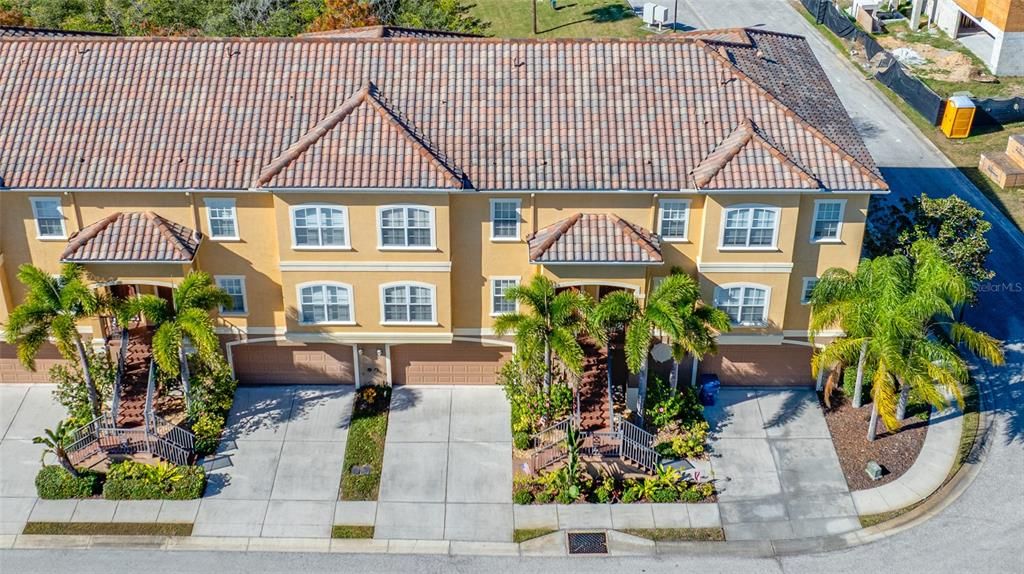 For Sale: $439,900 (3 beds, 3 baths, 2122 Square Feet)