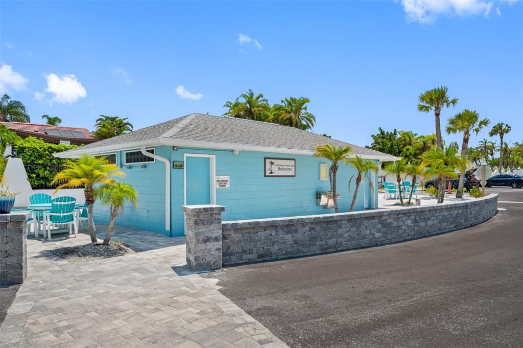 For Sale: $439,900 (3 beds, 3 baths, 2122 Square Feet)