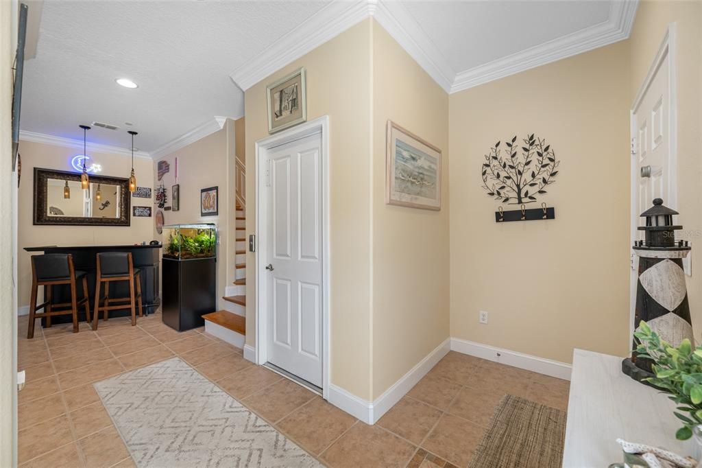 For Sale: $439,900 (3 beds, 3 baths, 2122 Square Feet)