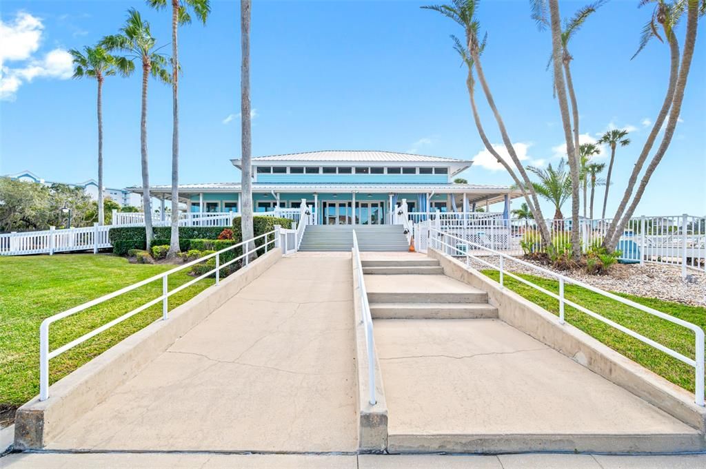 For Sale: $439,900 (3 beds, 3 baths, 2122 Square Feet)