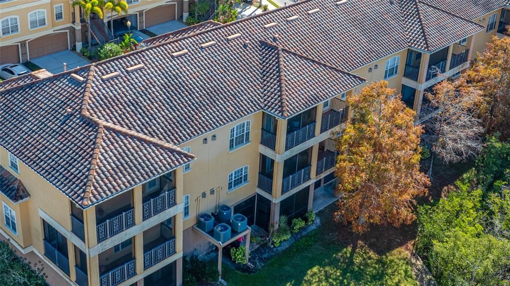 For Sale: $439,900 (3 beds, 3 baths, 2122 Square Feet)