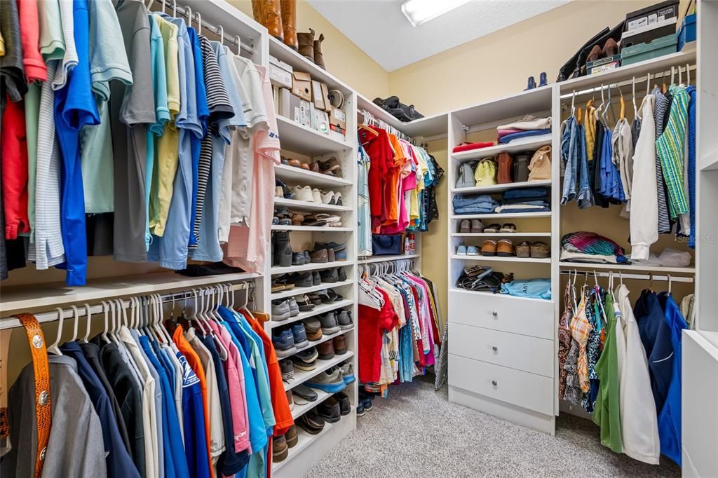 For Sale: $439,900 (3 beds, 3 baths, 2122 Square Feet)