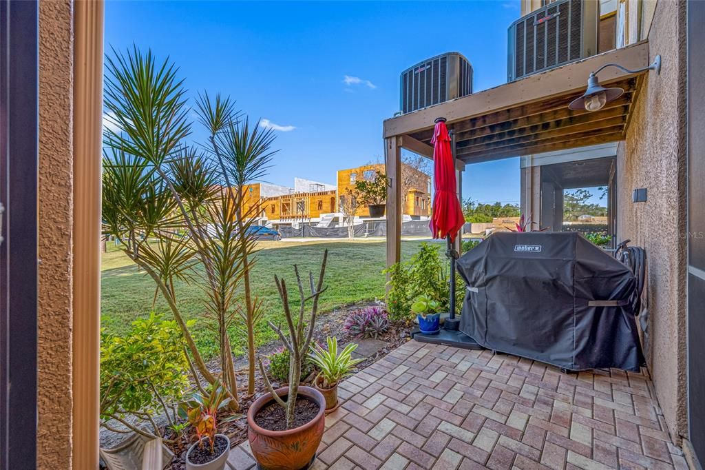 For Sale: $439,900 (3 beds, 3 baths, 2122 Square Feet)